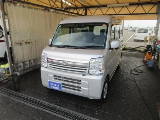Nissan NV100 Clipper DR17V 2022